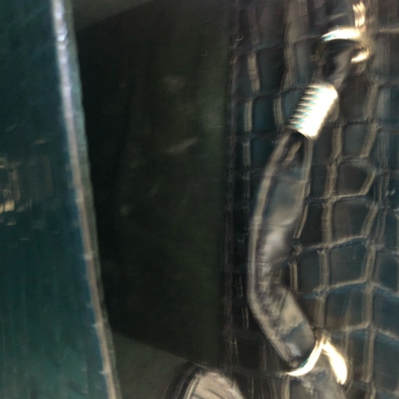 Black Italian Small  Croc-Embossed Crossbody Bag - Picture 6 of 9